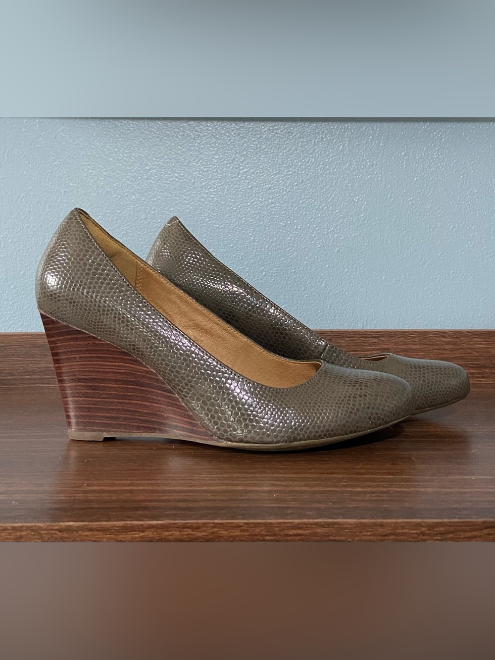 Clarks Artisan Purity Mushroom Brown Snake-Embossed Wedge Pumps